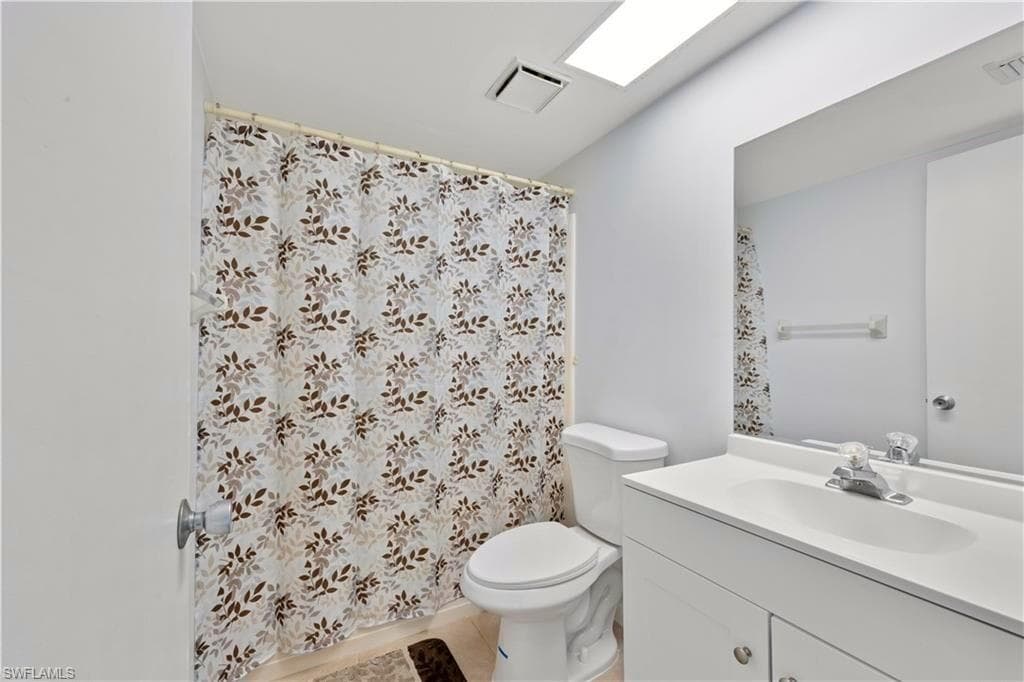 1018 Manatee Rd E302, Naples, FL 34114-11