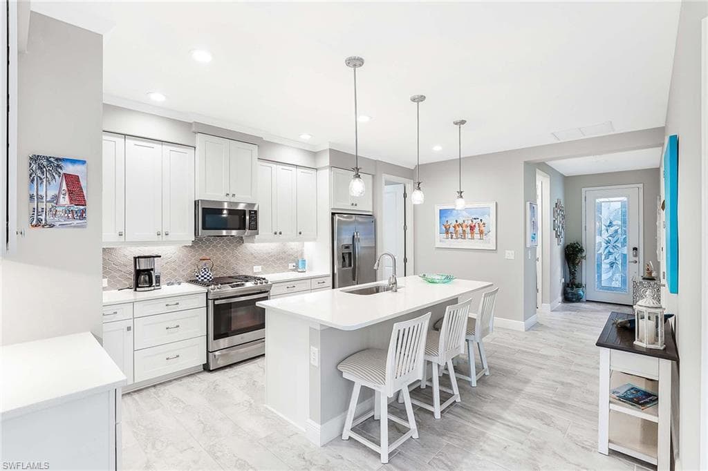 2238 Marquesa Cir, Naples, FL 34112-19