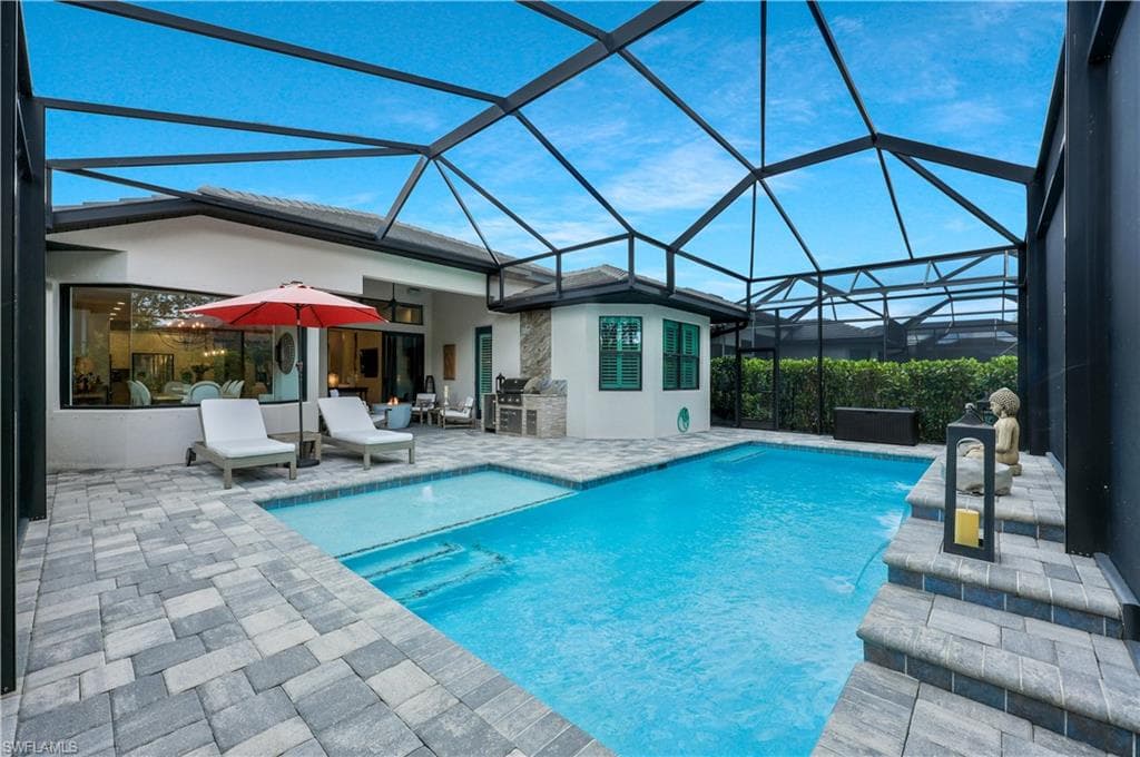10082 Palazzo Dr, Naples, FL 34119-13