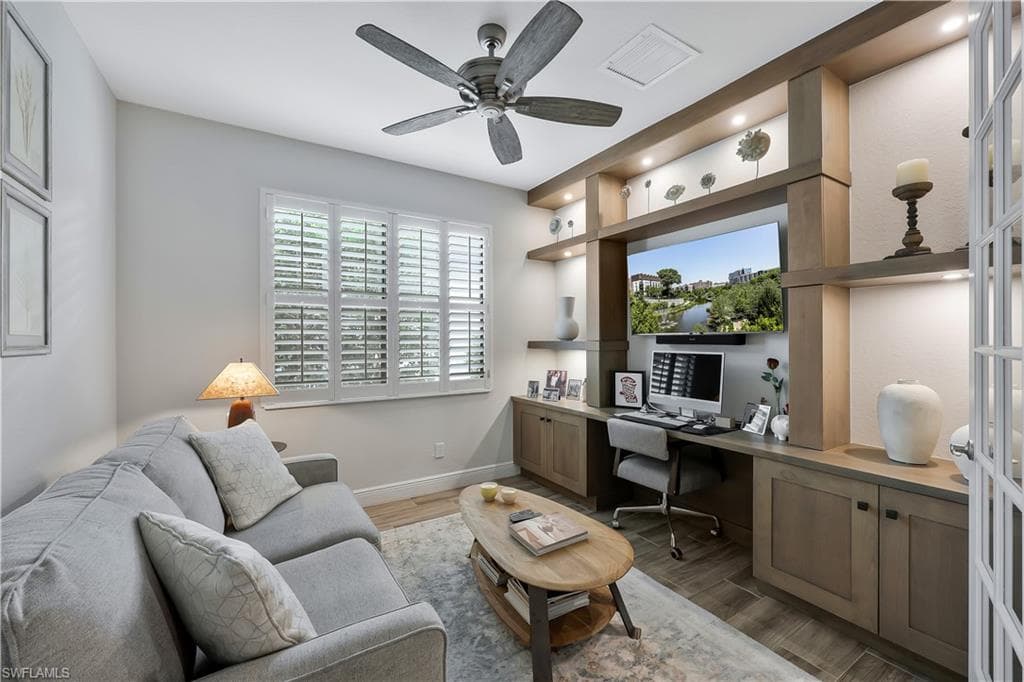10082 Palazzo Dr, Naples, FL 34119-29