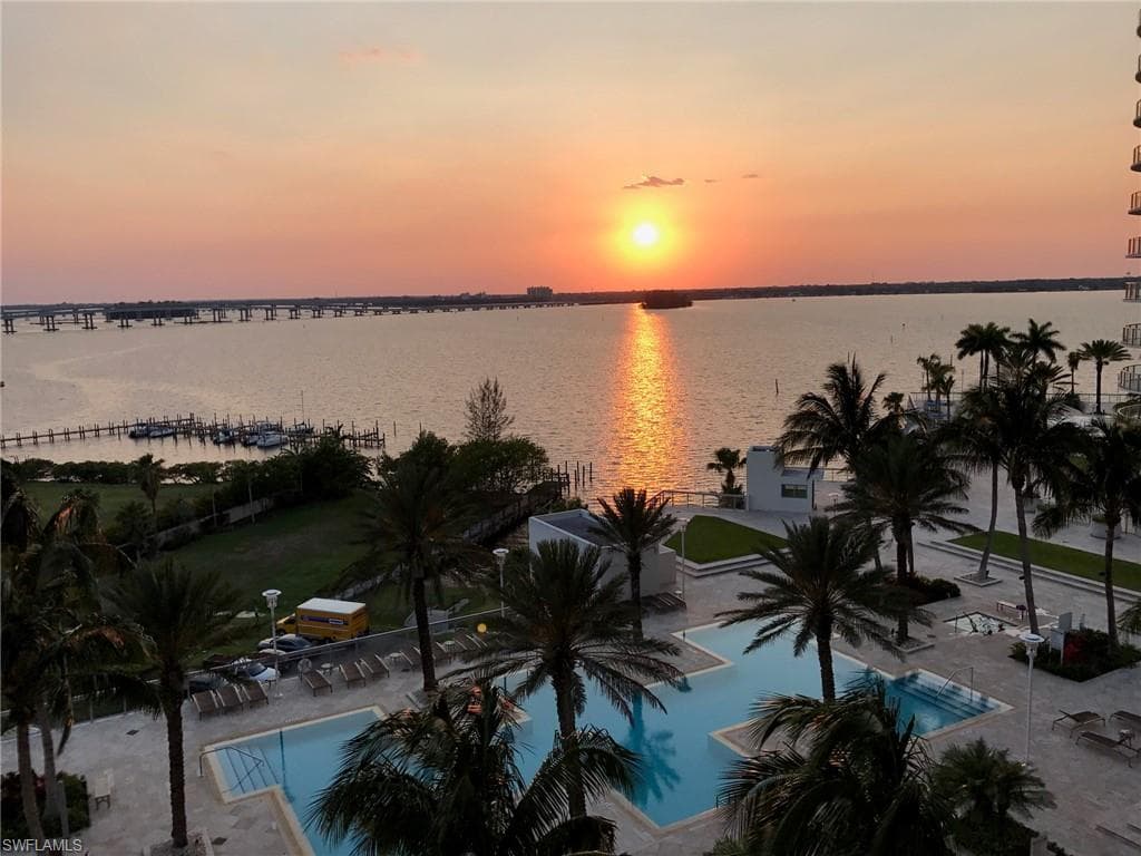 3000 Oasis Grand Blvd 2205, Fort Myers, FL 33916-38