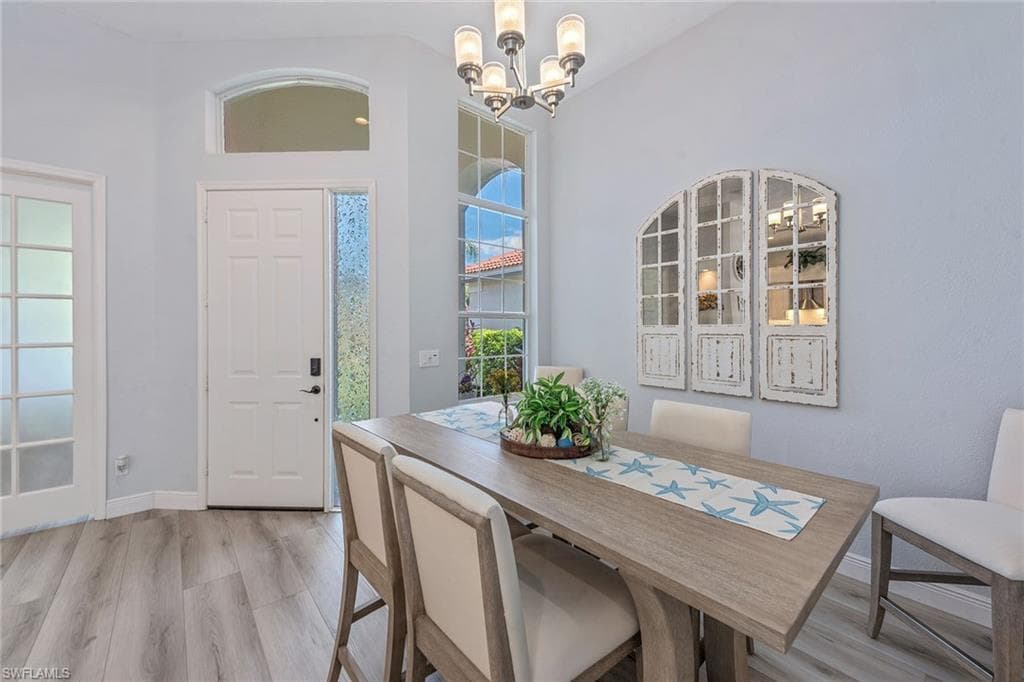 8556 Pepper Tree Way, Naples, FL 34114-12