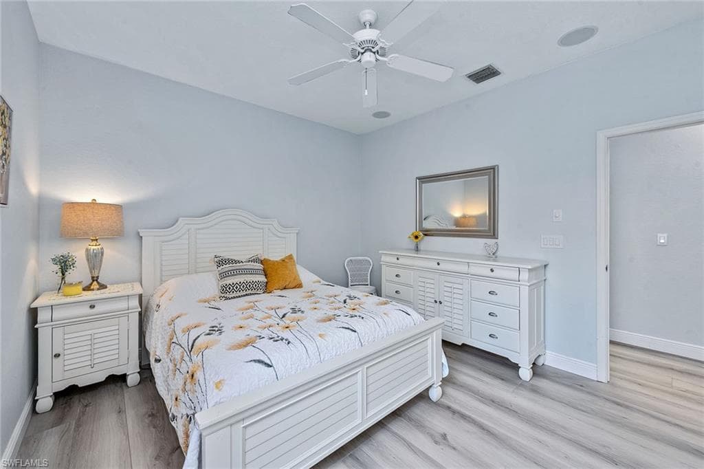8556 Pepper Tree Way, Naples, FL 34114-19