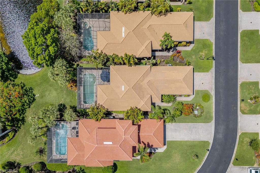 8556 Pepper Tree Way, Naples, FL 34114-33