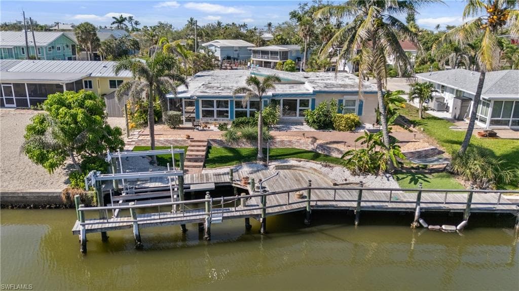 5475 Avenida Pescadora, Fort Myers Beach, FL 33931-32