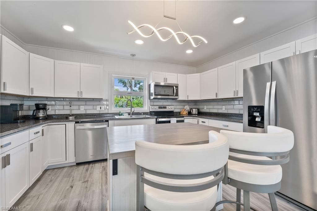 5475 Avenida Pescadora, Fort Myers Beach, FL 33931-8