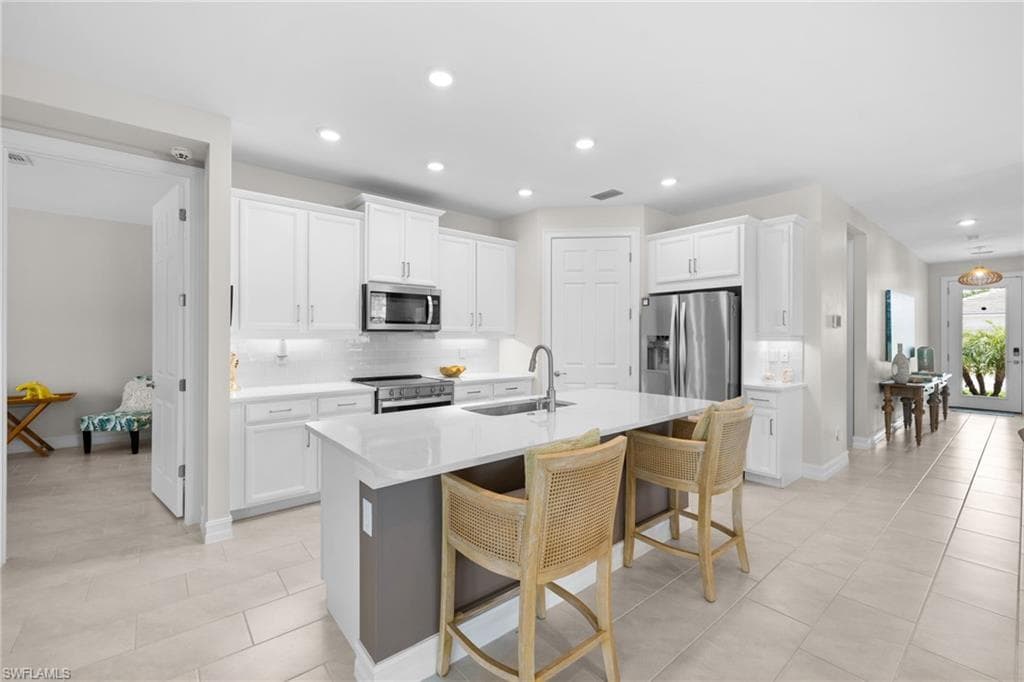 28056 Seasons Tide Ave, Bonita Springs, FL 34135-1