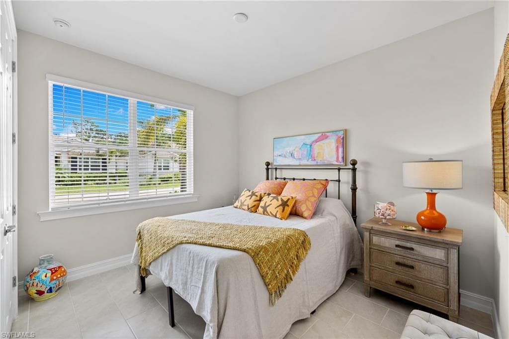 28056 Seasons Tide Ave, Bonita Springs, FL 34135-25