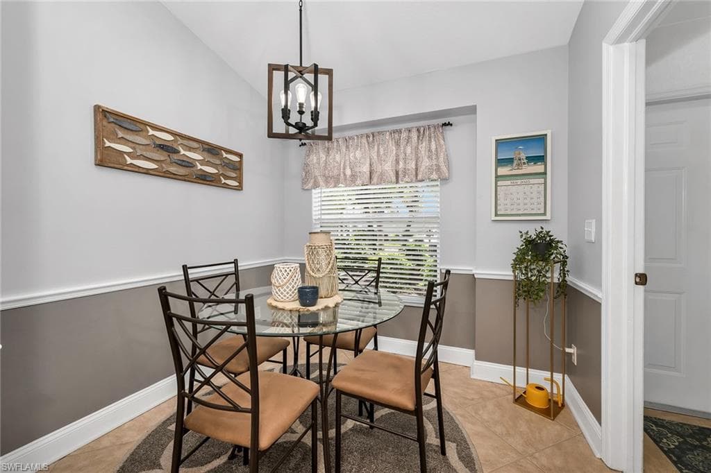 1724 Royal Cir 901, Naples, FL 34112-18