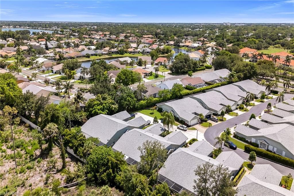 1724 Royal Cir 901, Naples, FL 34112-48