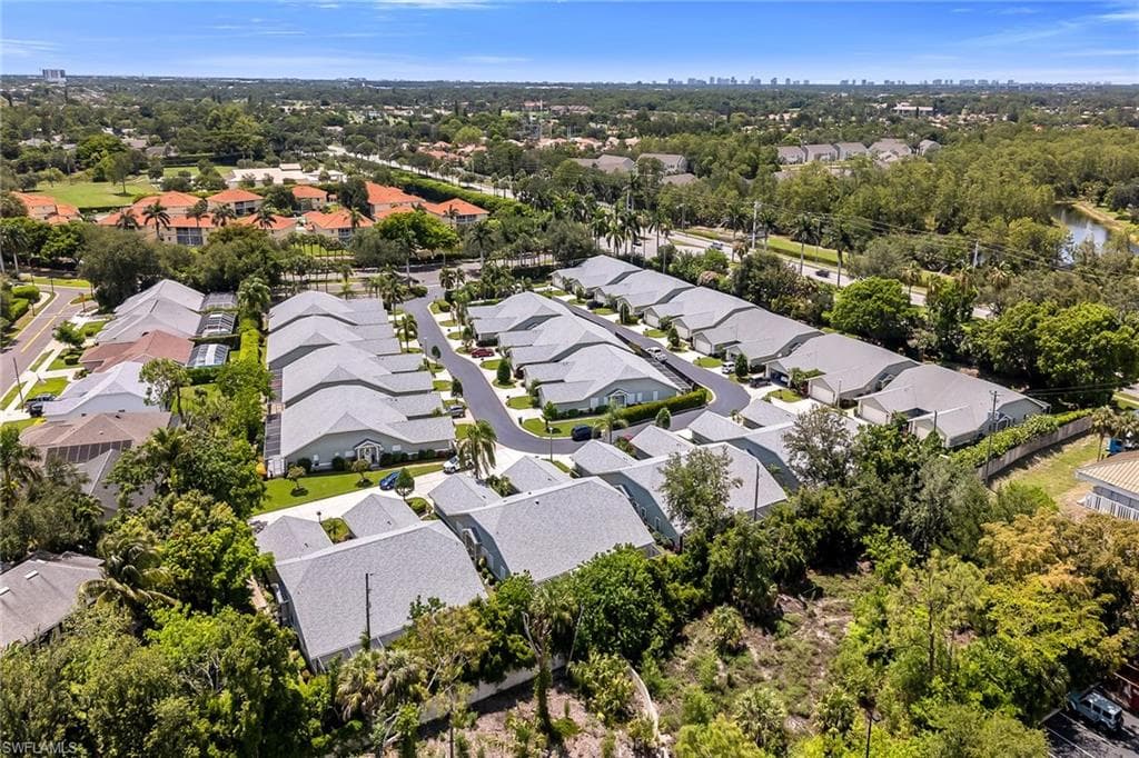 1724 Royal Cir 901, Naples, FL 34112-50