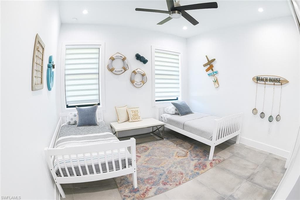 209 35th Ave NW, Naples, FL 34120-26