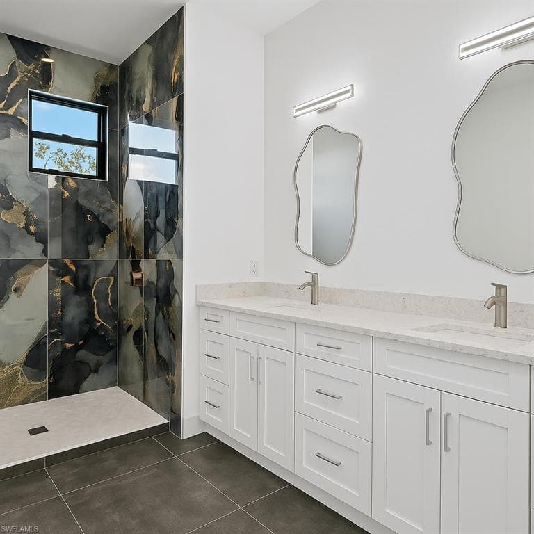 3324 27th Ave NE, Naples, FL 34120-20