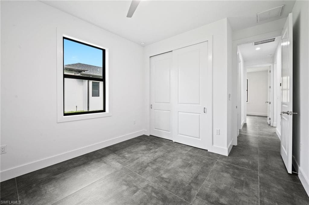 3324 27th Ave NE, Naples, FL 34120-28