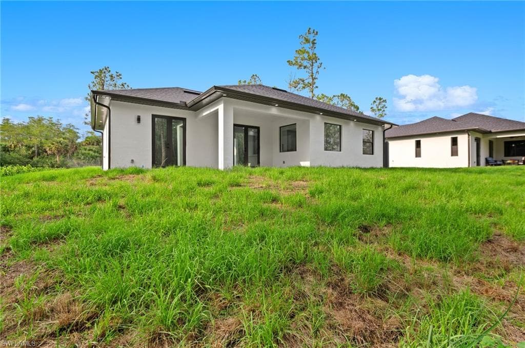 3324 27th Ave NE, Naples, FL 34120-43