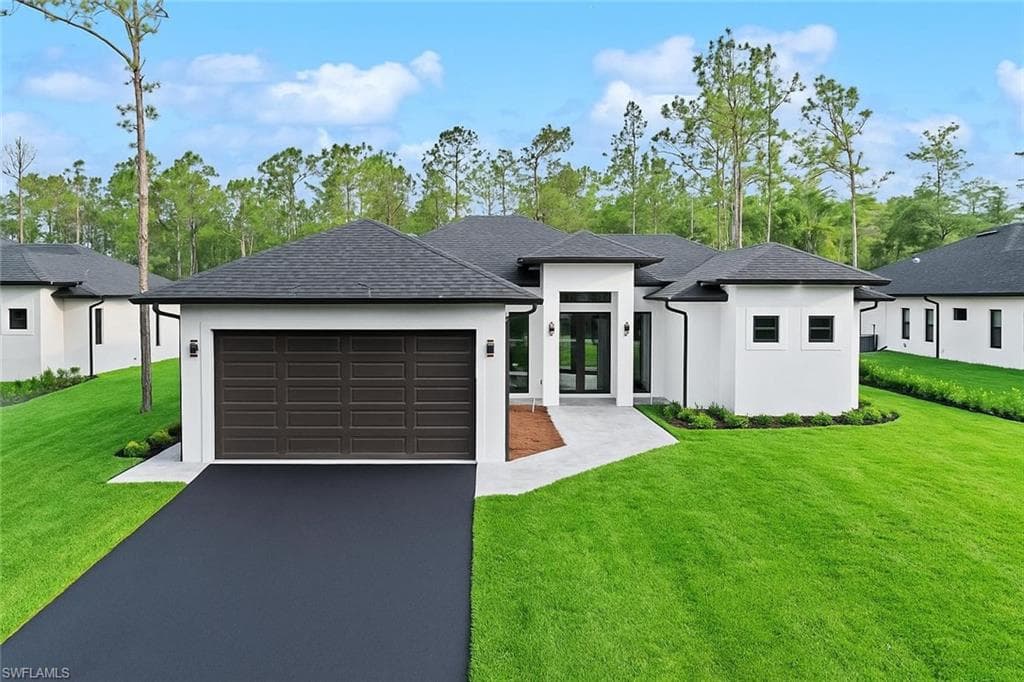 3324 27th Ave NE, Naples, FL 34120-4