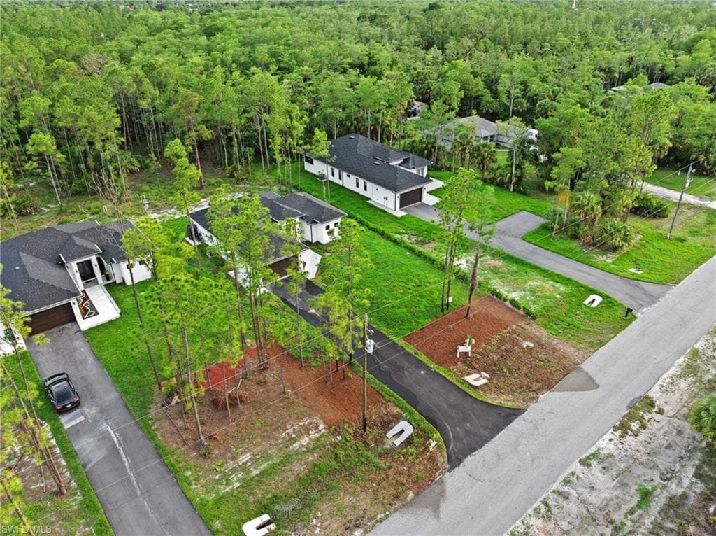 3324 27th Ave NE, Naples, FL 34120-50