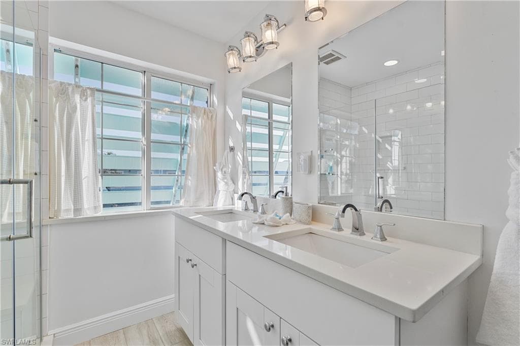 111 Bahia Via, Fort Myers Beach, FL 33931-20