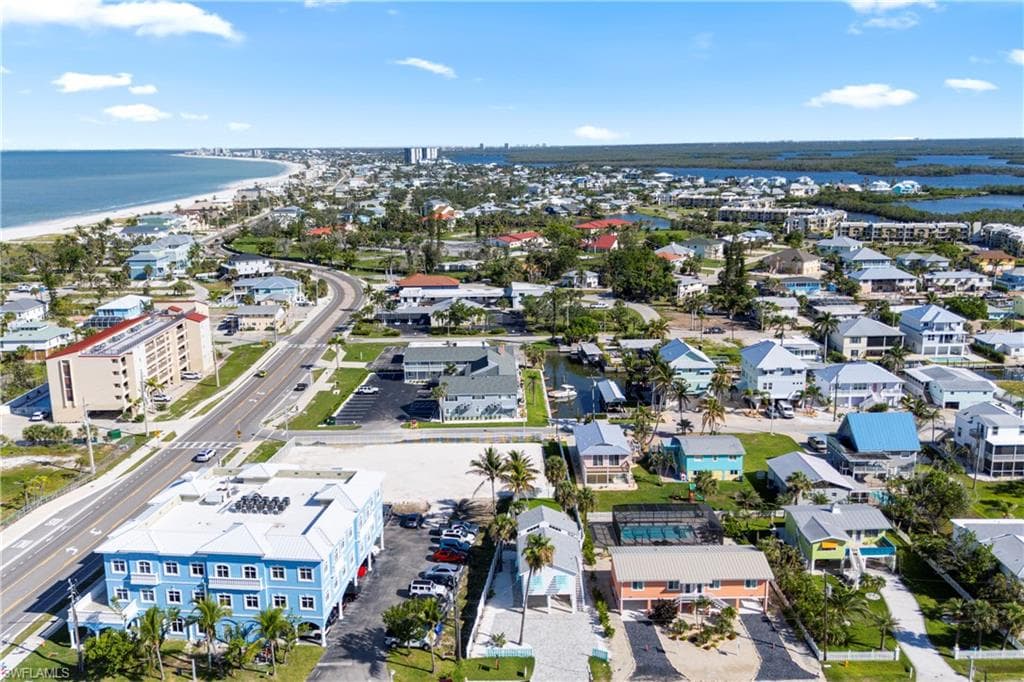 111 Bahia Via, Fort Myers Beach, FL 33931-34