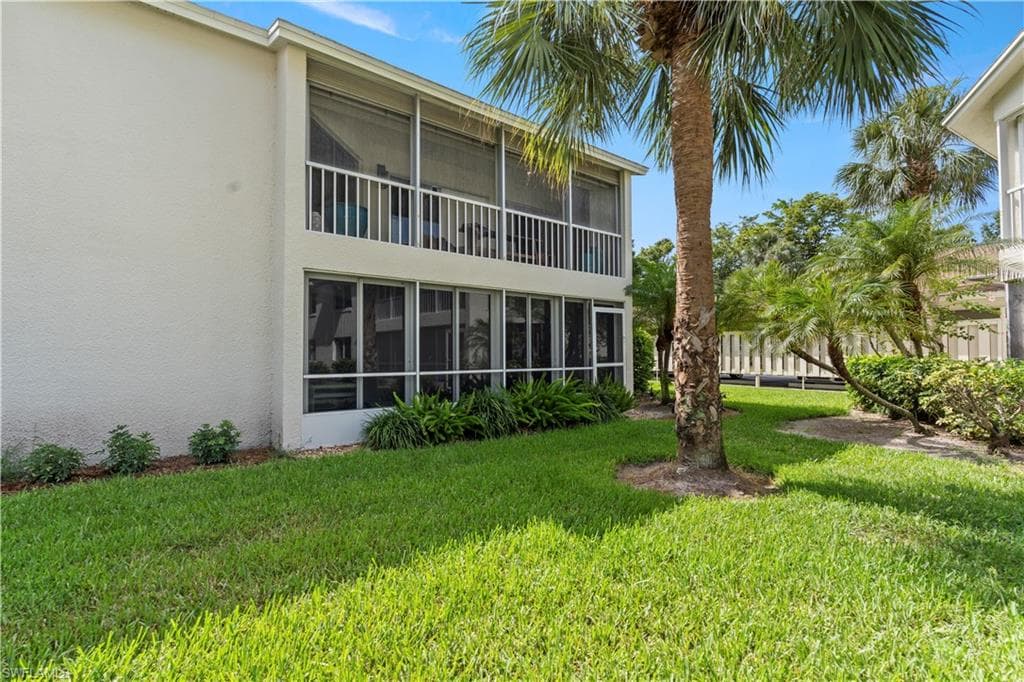3200 Binnacle Dr C1, Naples, FL 34103-23