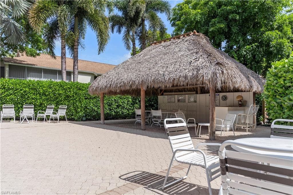 3200 Binnacle Dr C1, Naples, FL 34103-29
