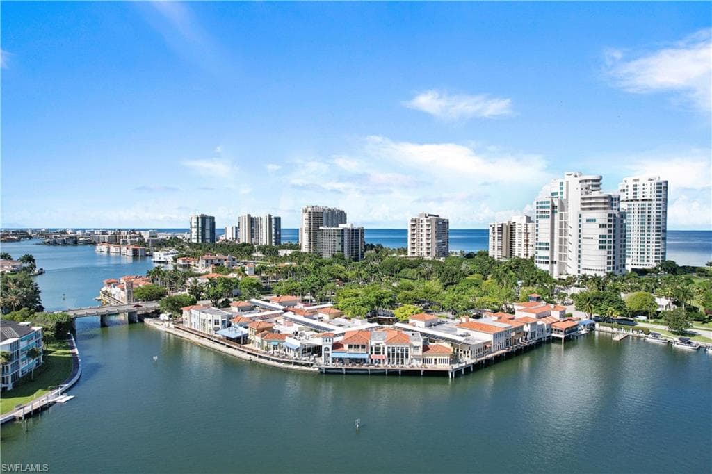 3200 Binnacle Dr C1, Naples, FL 34103-35