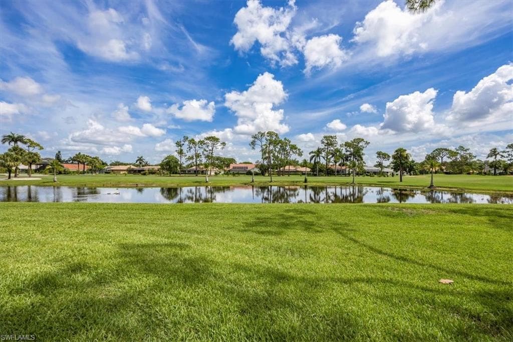 415 Augusta Blvd 110, Naples, FL 34113-9