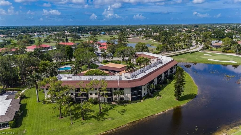 415 Augusta Blvd 110, Naples, FL 34113-8
