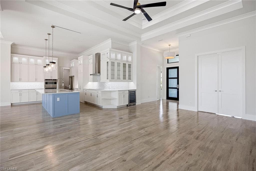 101 Beachcomber St, Marco Island, FL 34145-16