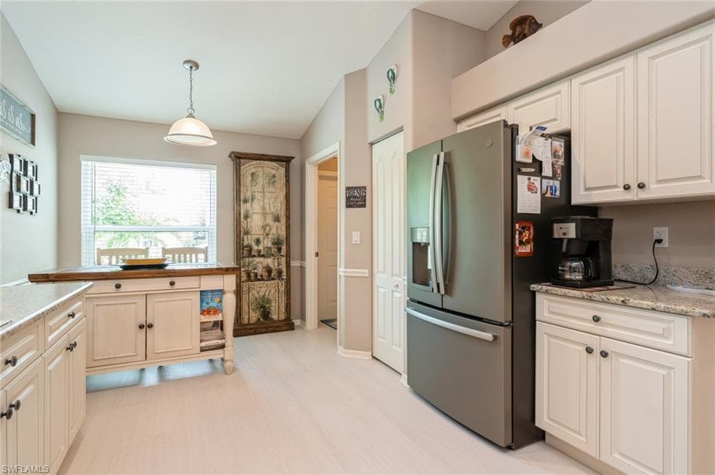 8452 Ibis Cove Cir B262, Naples, FL 34119-11