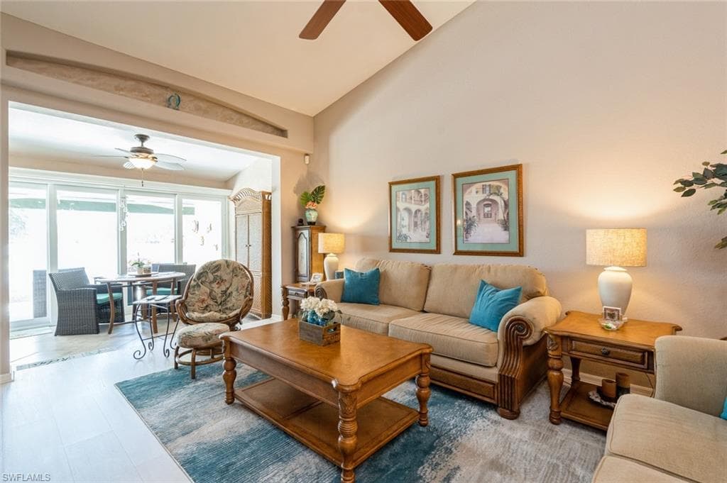 8452 Ibis Cove Cir B262, Naples, FL 34119-24