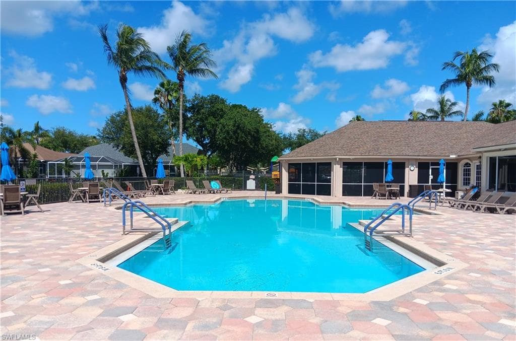 8452 Ibis Cove Cir B262, Naples, FL 34119-51