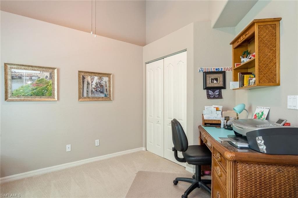 8452 Ibis Cove Cir B262, Naples, FL 34119-8