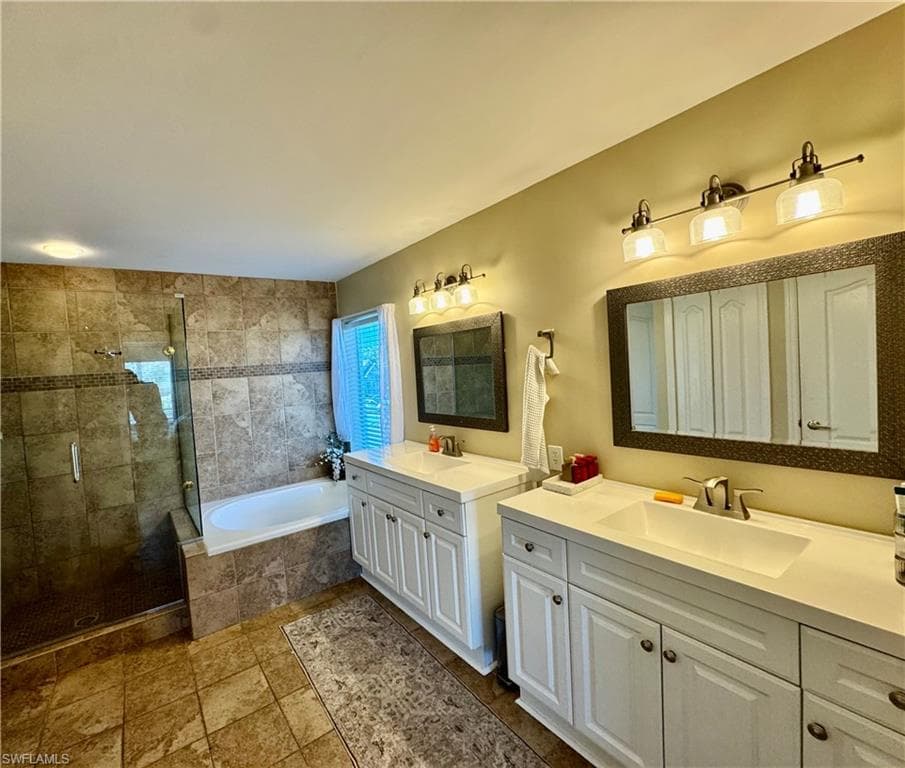 13356 Bristol Park Way, Fort Myers, FL 33913-17