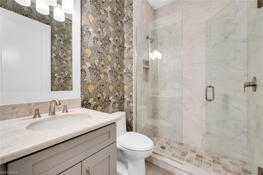 612 El Camino Real 101, Naples, FL 34119-10