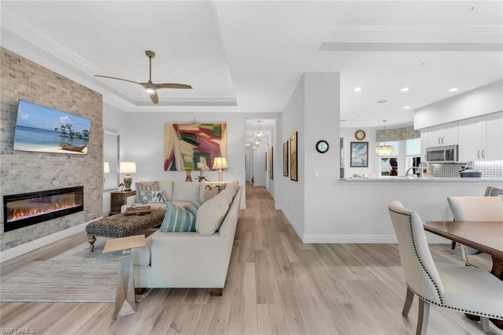 612 El Camino Real 101, Naples, FL 34119-13