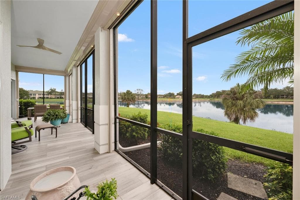 612 El Camino Real 101, Naples, FL 34119-19