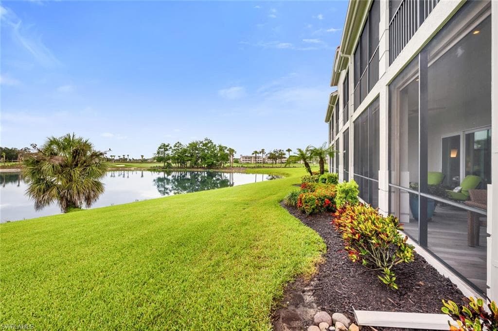 612 El Camino Real 101, Naples, FL 34119-20