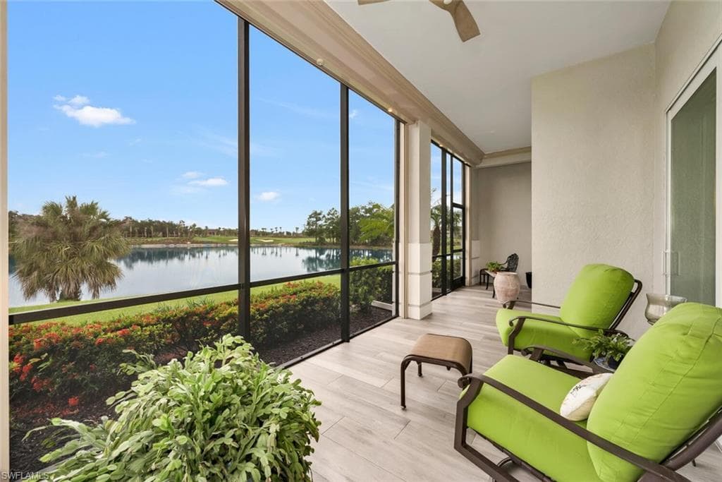 612 El Camino Real 101, Naples, FL 34119-22