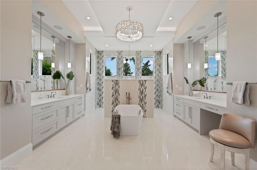 4297 Deephaven Ln, Naples, FL 34119-21