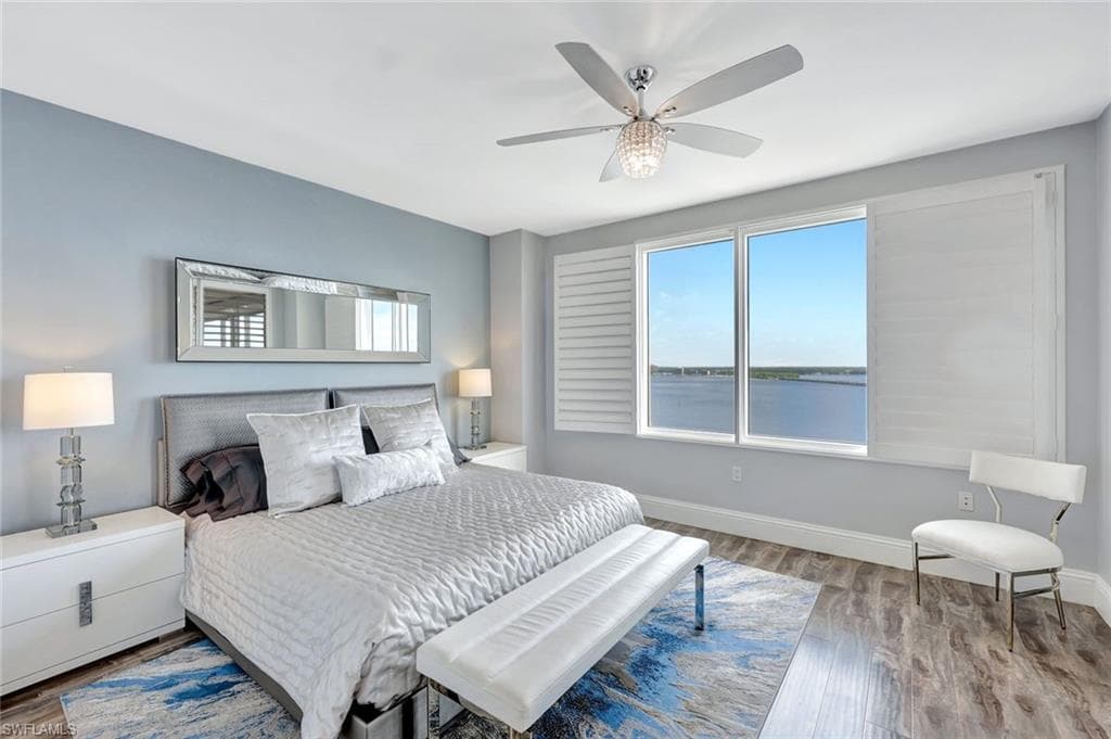 2104 1st St 1404, Fort Myers, FL 33901-16