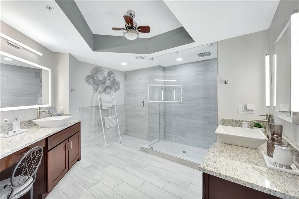2104 1st St 1404, Fort Myers, FL 33901-19