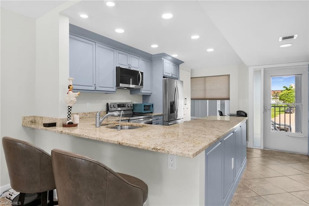 919 Huron Ct B203, Marco Island, FL 34145-21