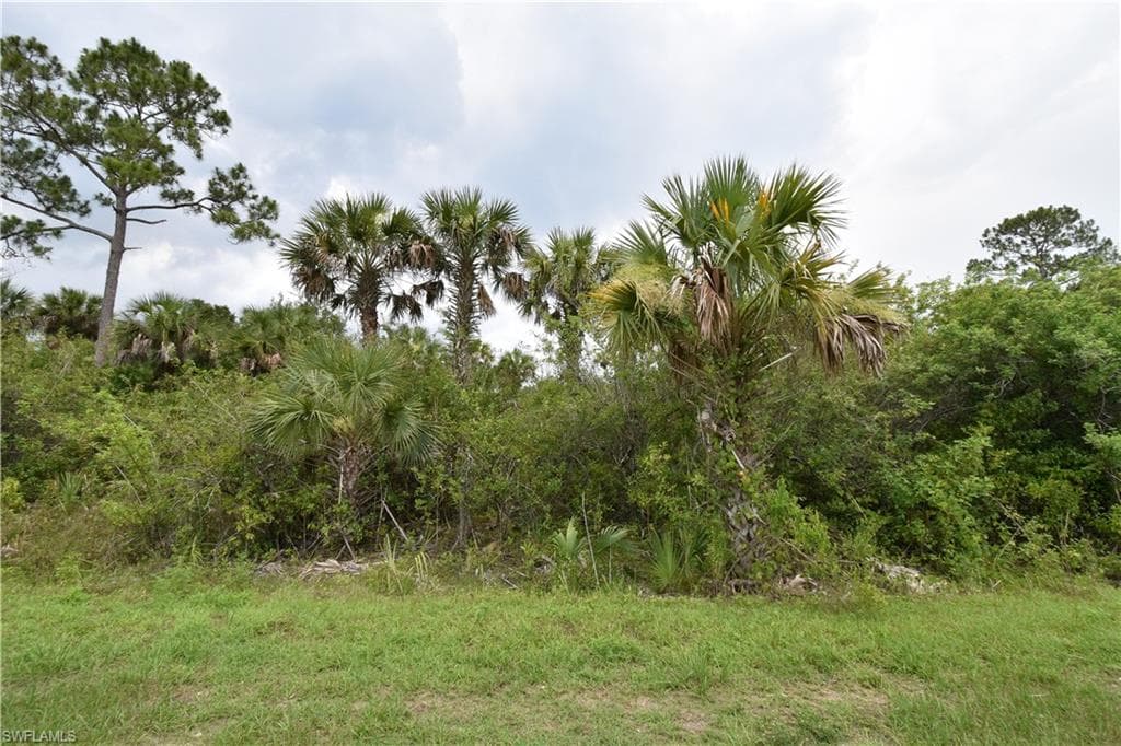 36th Ave SE, Naples, FL 34117-1