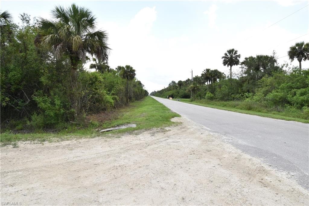 36th Ave SE, Naples, FL 34117-6