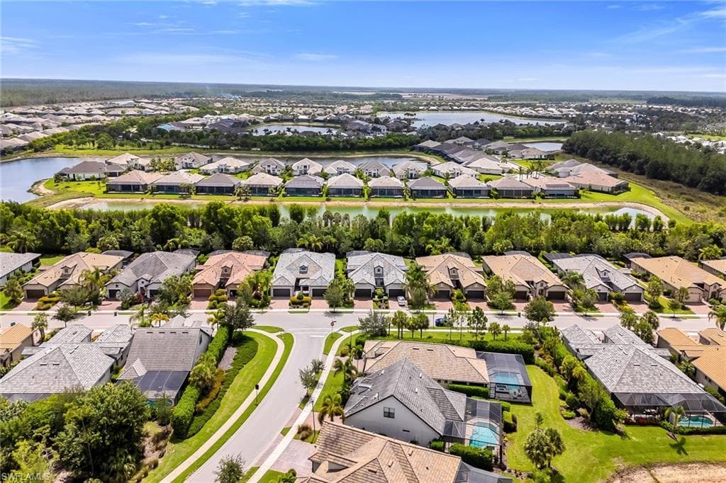 7690 Jacaranda Ln, Naples, FL 34114-50