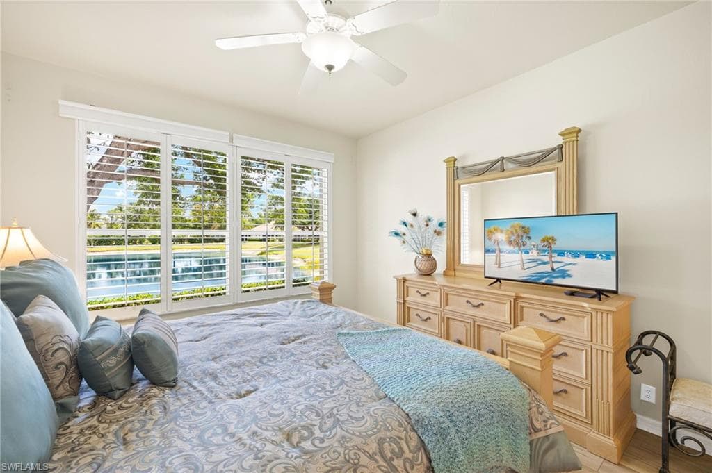 8782 Middlebrook Dr, Fort Myers, FL 33908-12