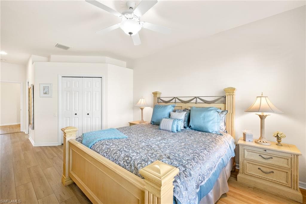 8782 Middlebrook Dr, Fort Myers, FL 33908-13