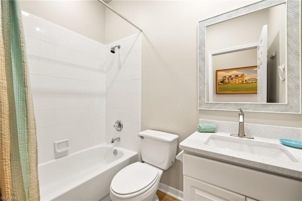 8782 Middlebrook Dr, Fort Myers, FL 33908-19