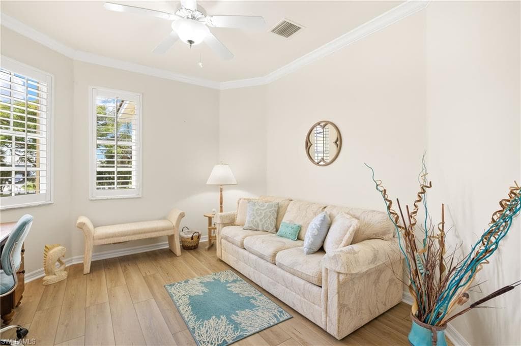 8782 Middlebrook Dr, Fort Myers, FL 33908-20